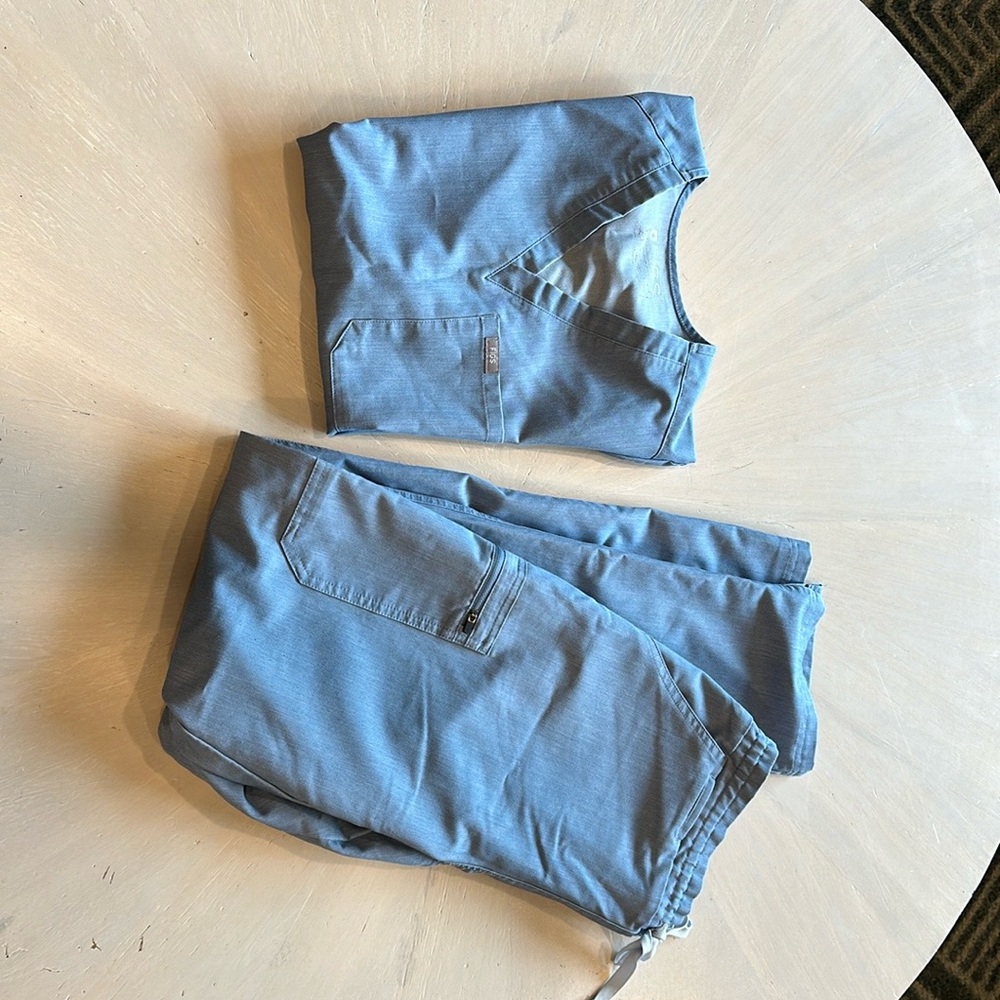 figs heather indigo set XS top M Tall bottoms